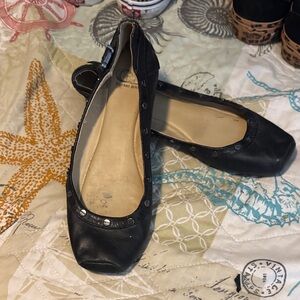 Gianni Bini Black Stud-Trim Leather Flats